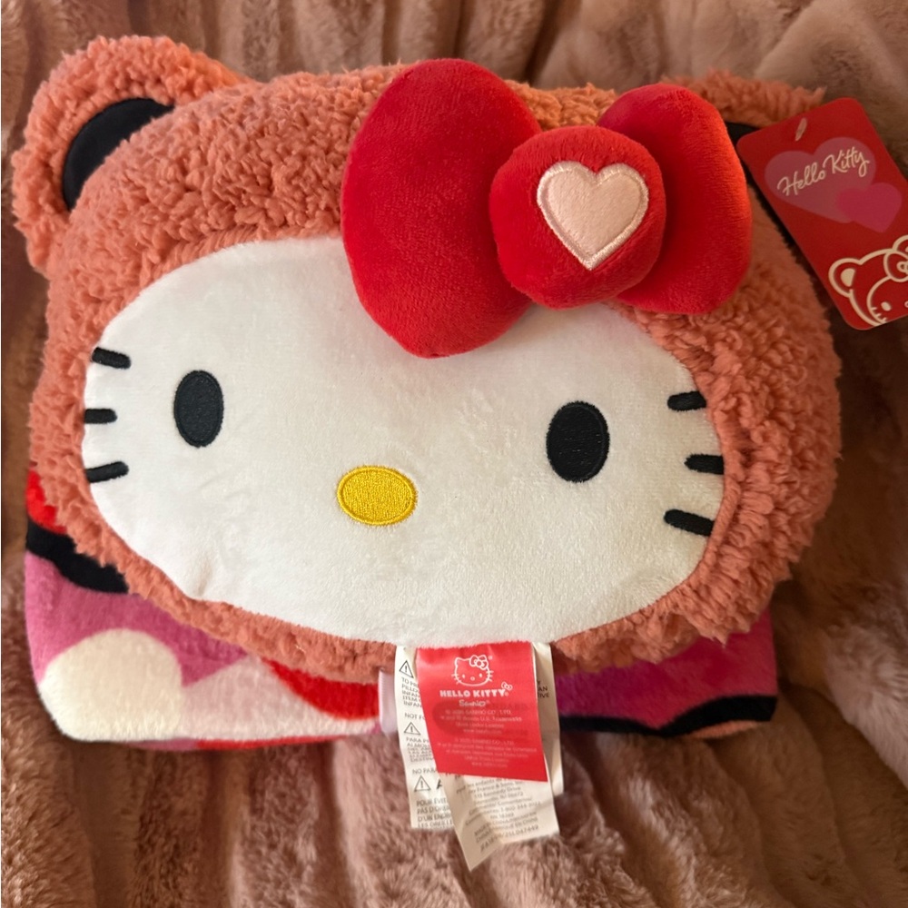 Hello Kitty Plush Pillow and Blanket Set. Nogginz Valentine’s Day Edition.